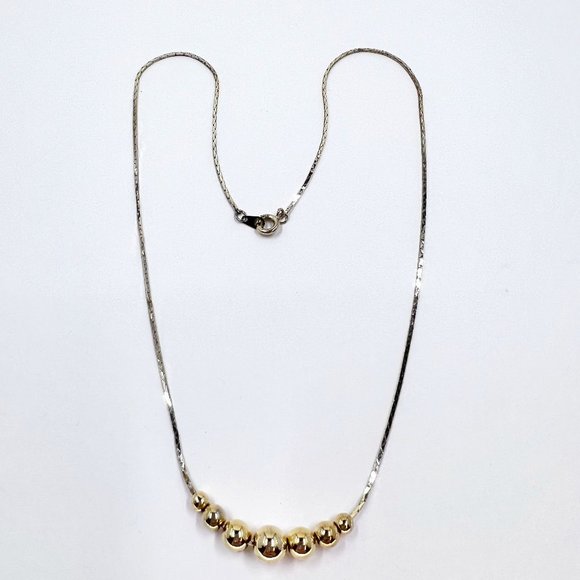 🎉HP🎉 Simple & Minimal Shiny Gold Tone Graduated Ball 17” Chain Necklace - Picture 2 of 6